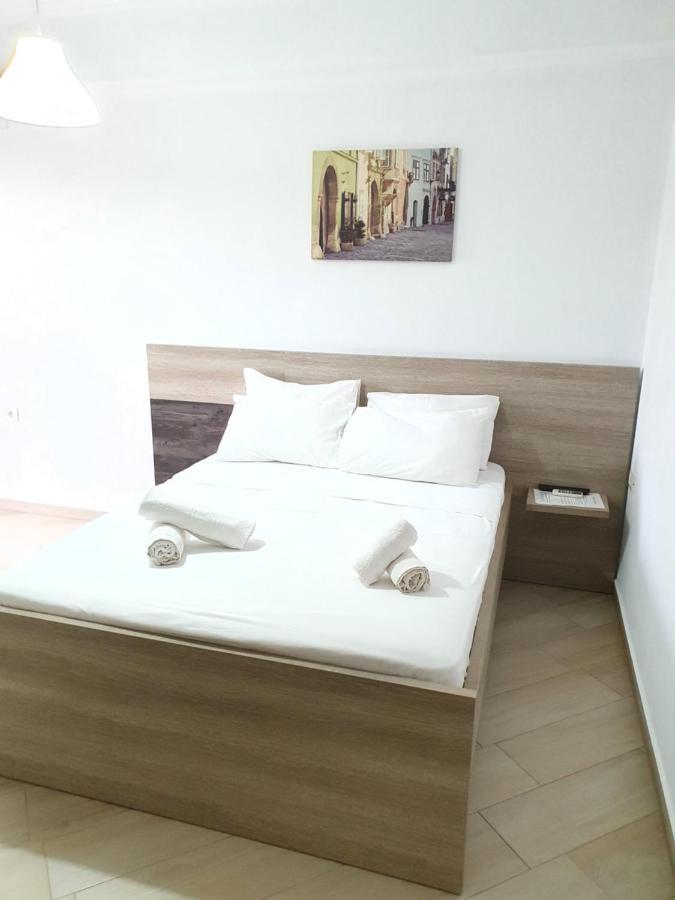 Soare Hotell Ksamil Exteriör bild