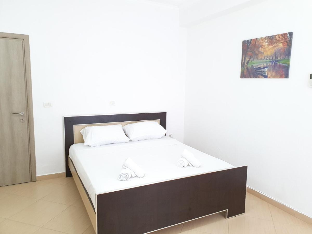 Soare Hotell Ksamil Exteriör bild