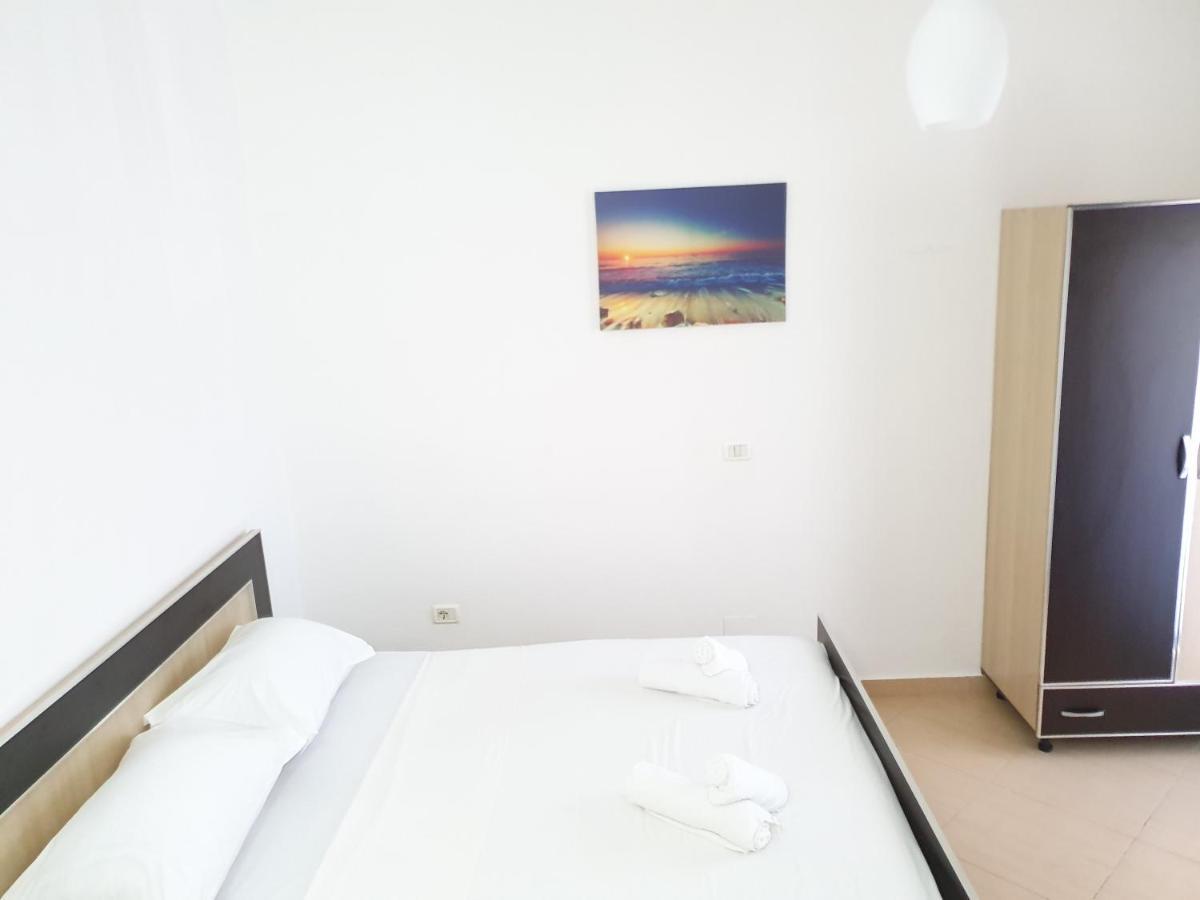 Soare Hotell Ksamil Exteriör bild