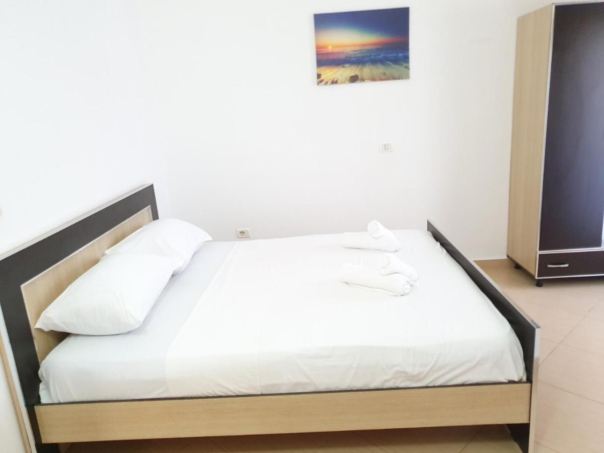 Soare Hotell Ksamil Exteriör bild