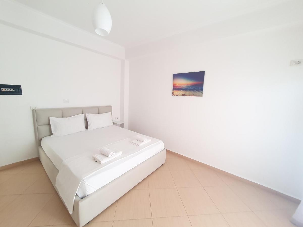 Soare Hotell Ksamil Exteriör bild