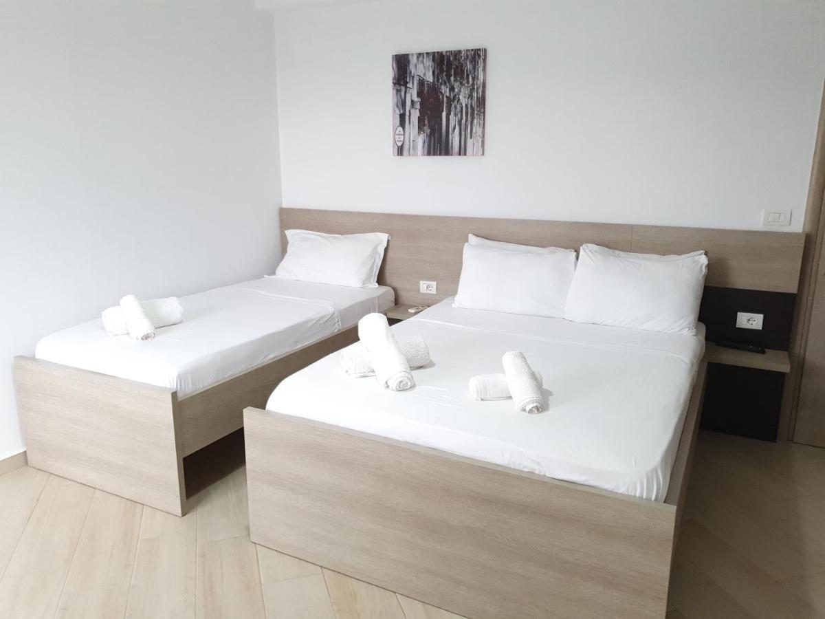 Soare Hotell Ksamil Exteriör bild