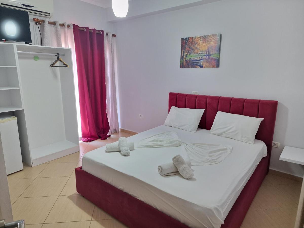 Soare Hotell Ksamil Exteriör bild